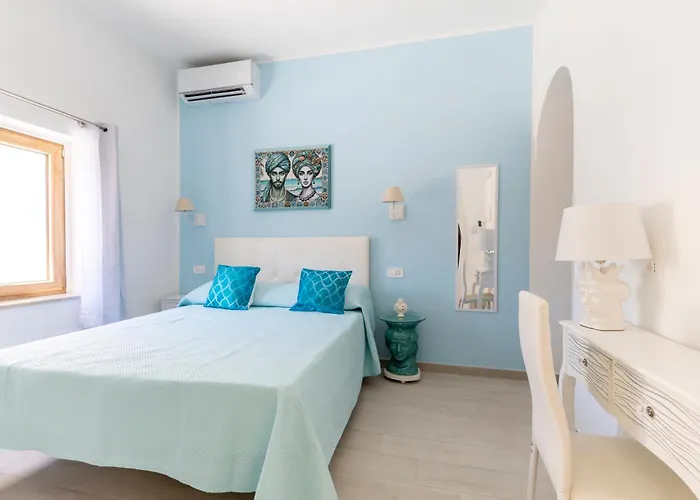 Elysia 3* ليباري