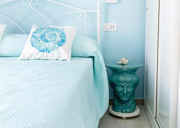 فندق مبيت وإفطار Elysia 3*